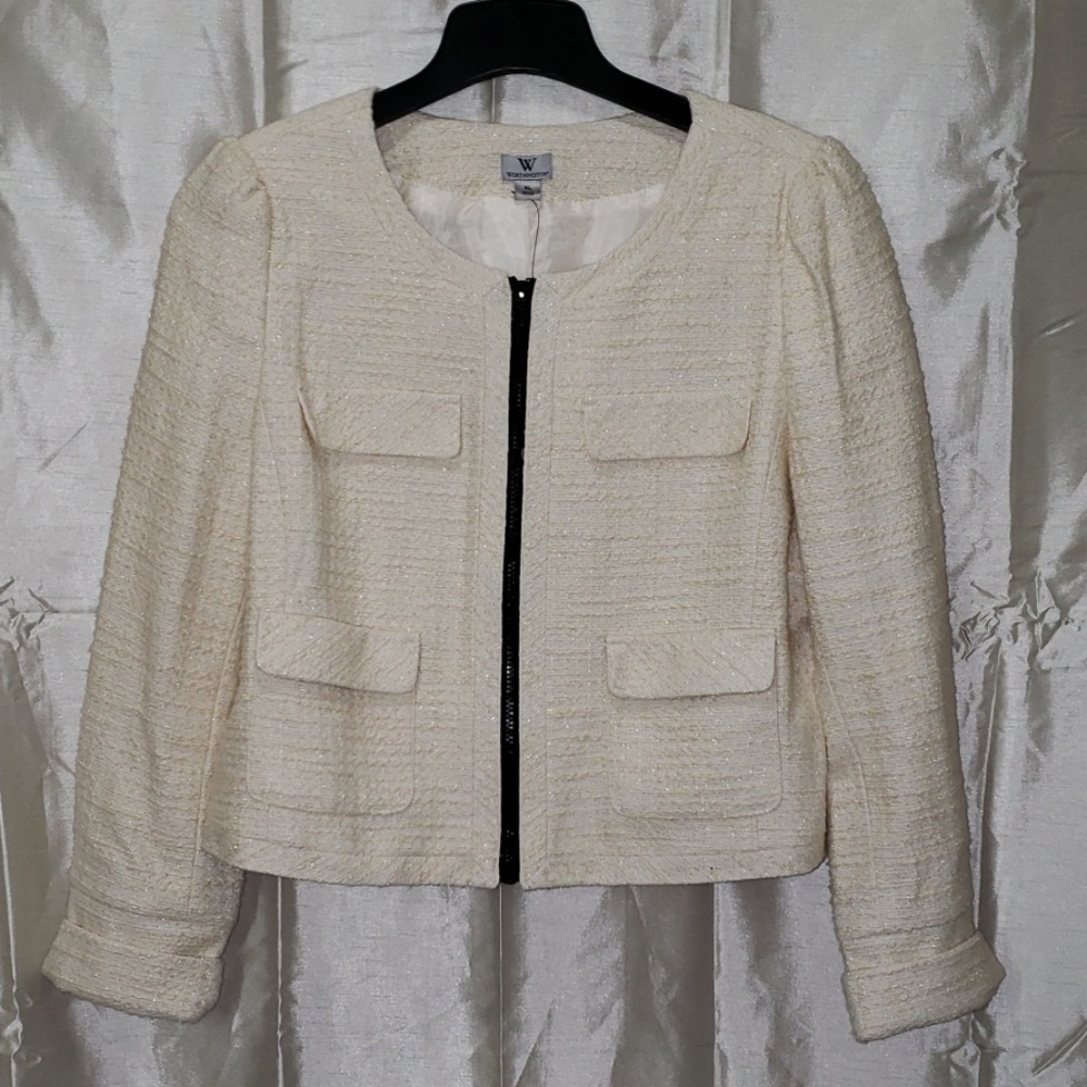 Cream colored zip up Worthington blazer